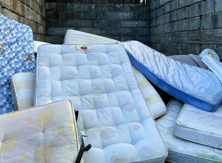 Furniture Removal Services in Wadley, GA