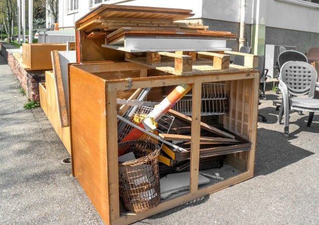 Furniture Removal Services in Wadley, GA