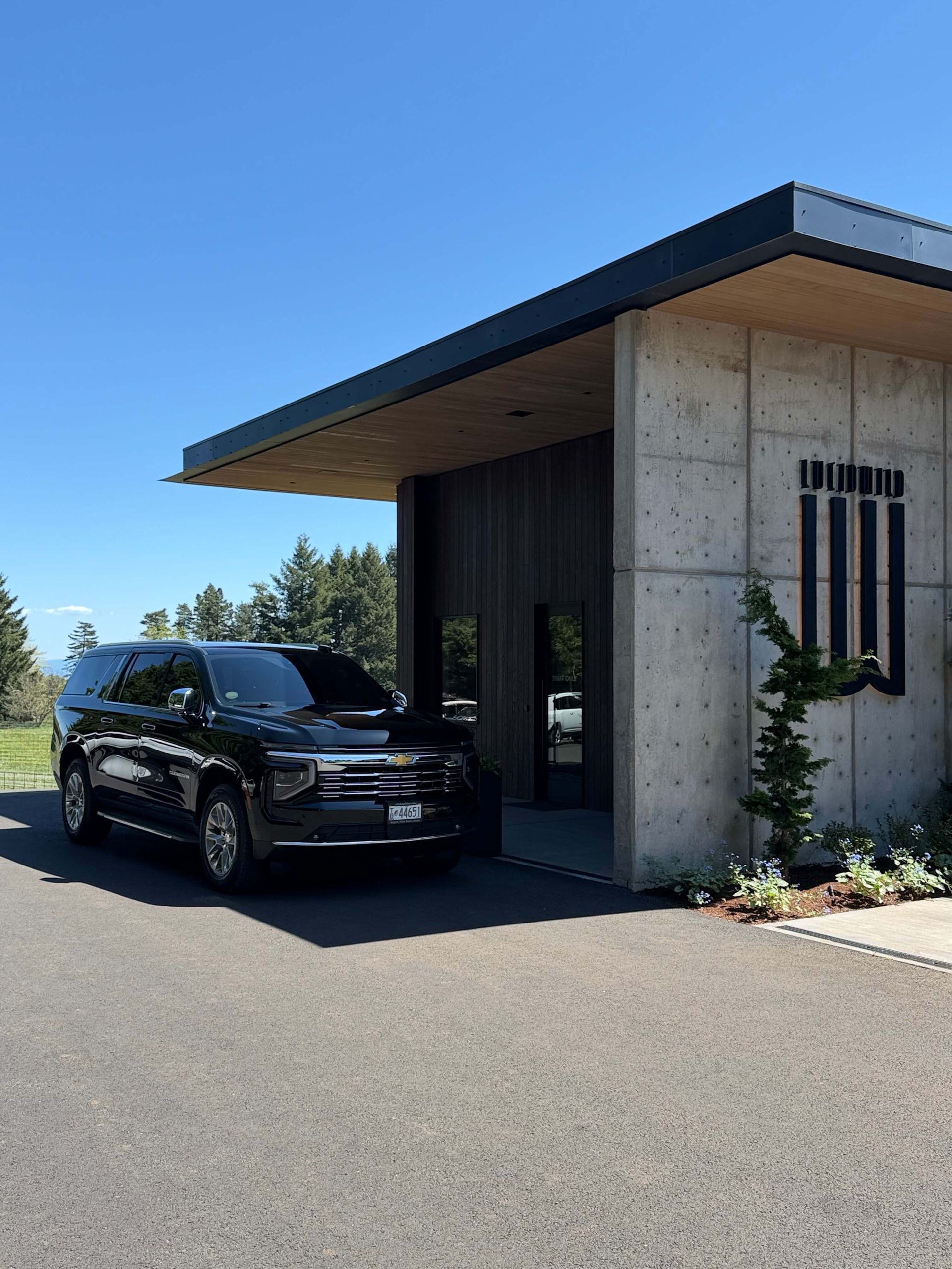 Willamette Valley wine tour limo at Lucid Wild 