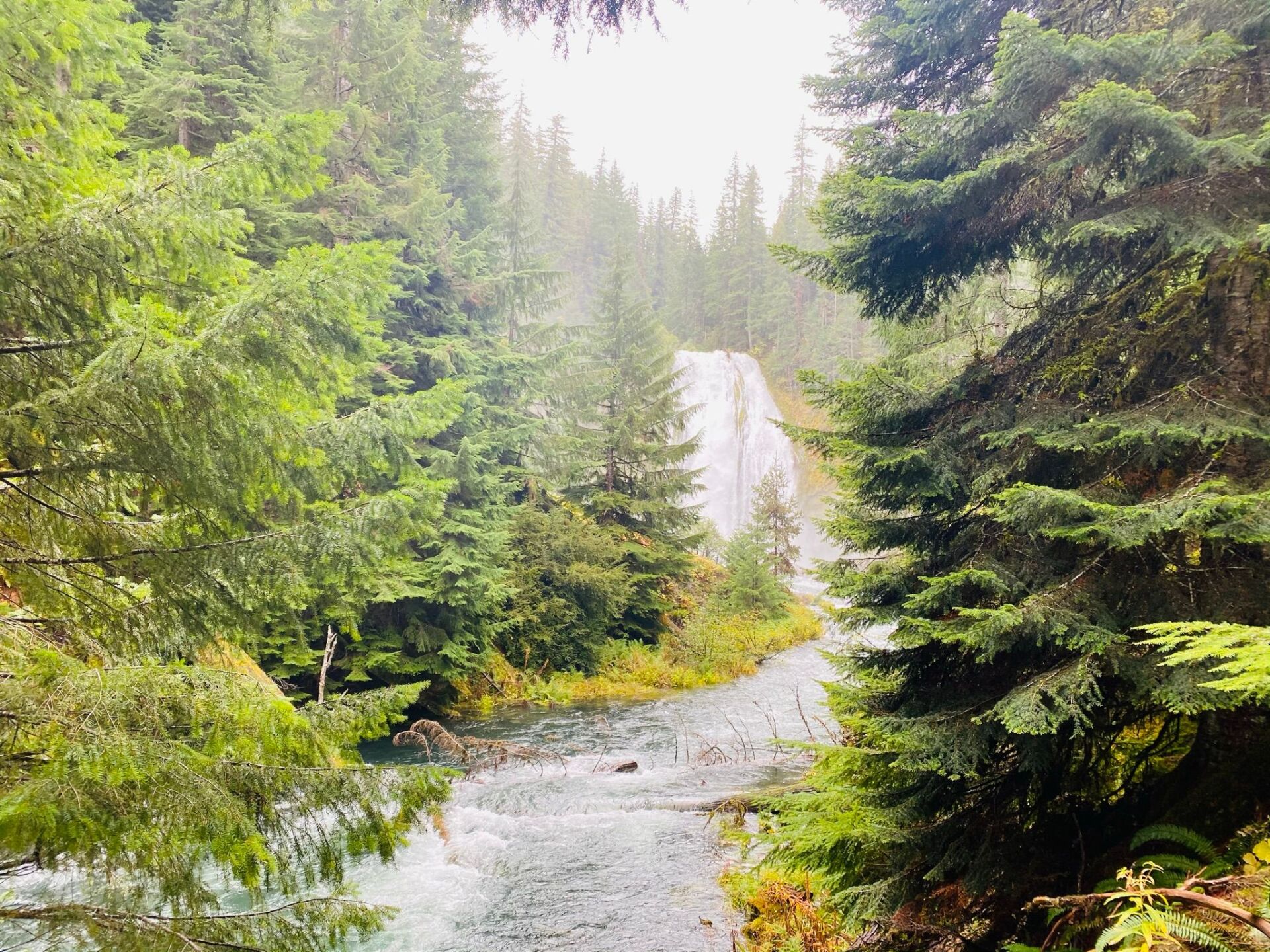 Umpqua Thundering Waterfalls