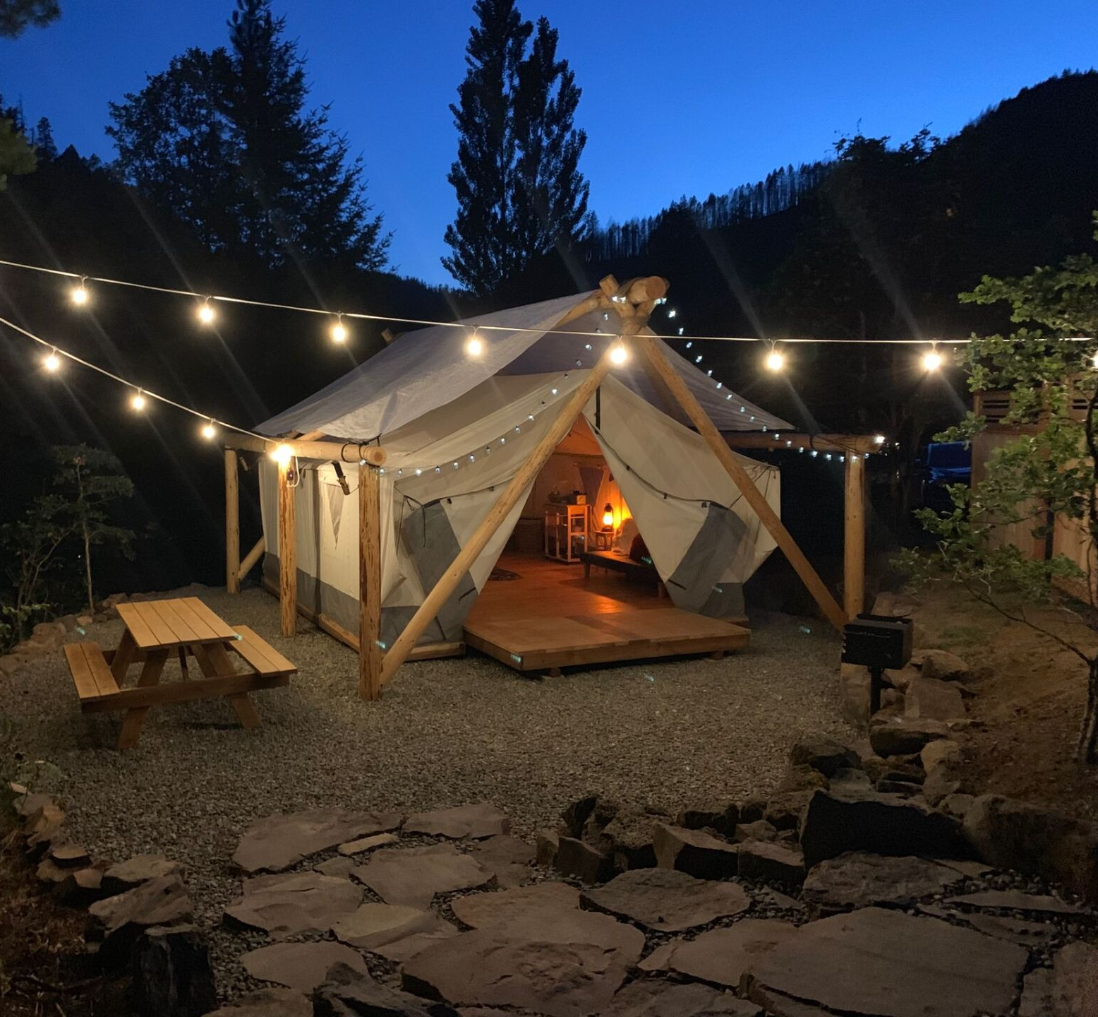 Umpqua Glamping Tents
