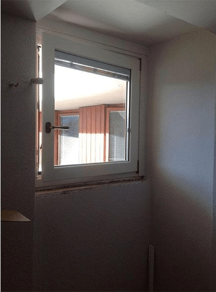 posa di serramenti in legno