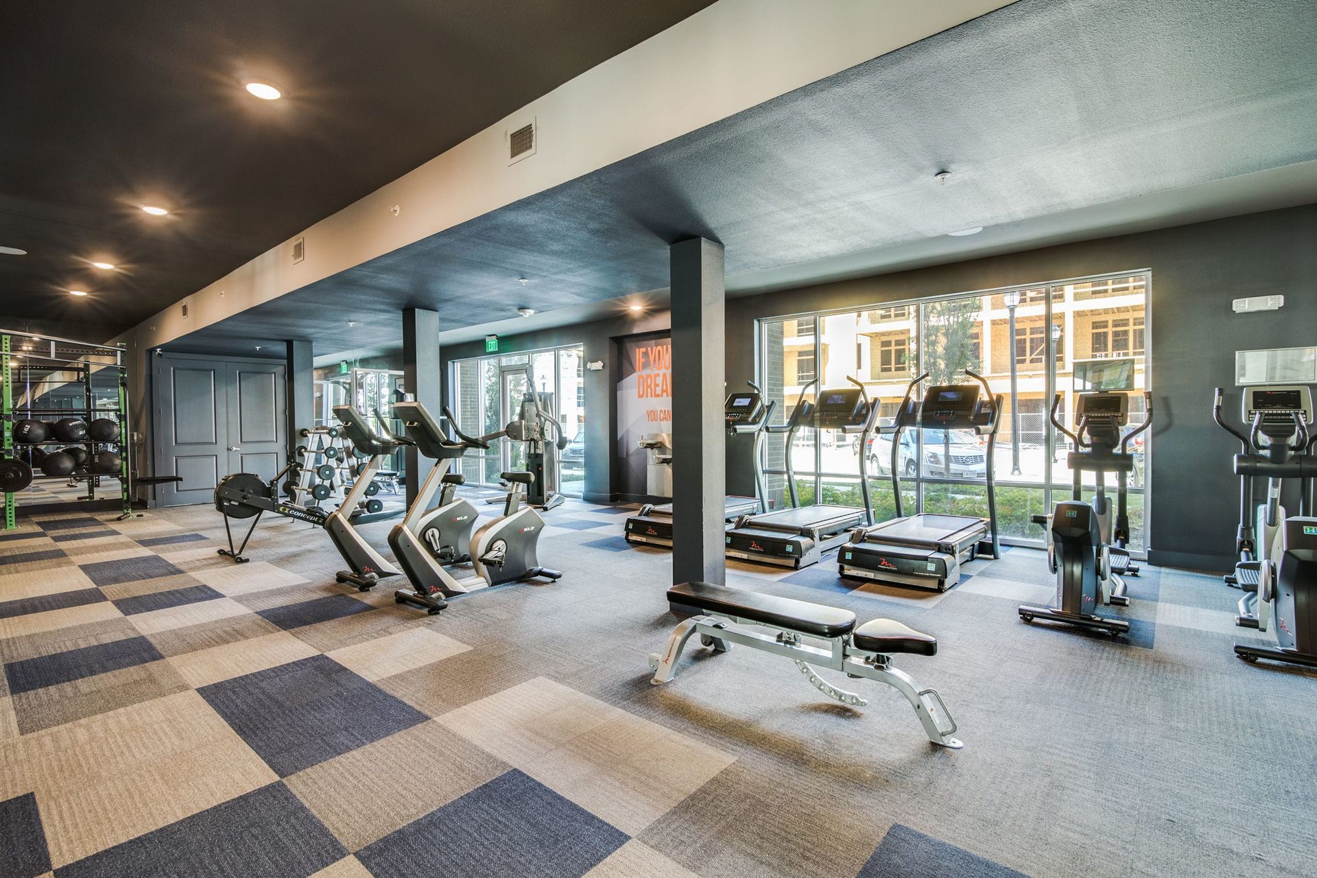 Fitness center at Harmony Luxury Apartments in Rowlett, TX.