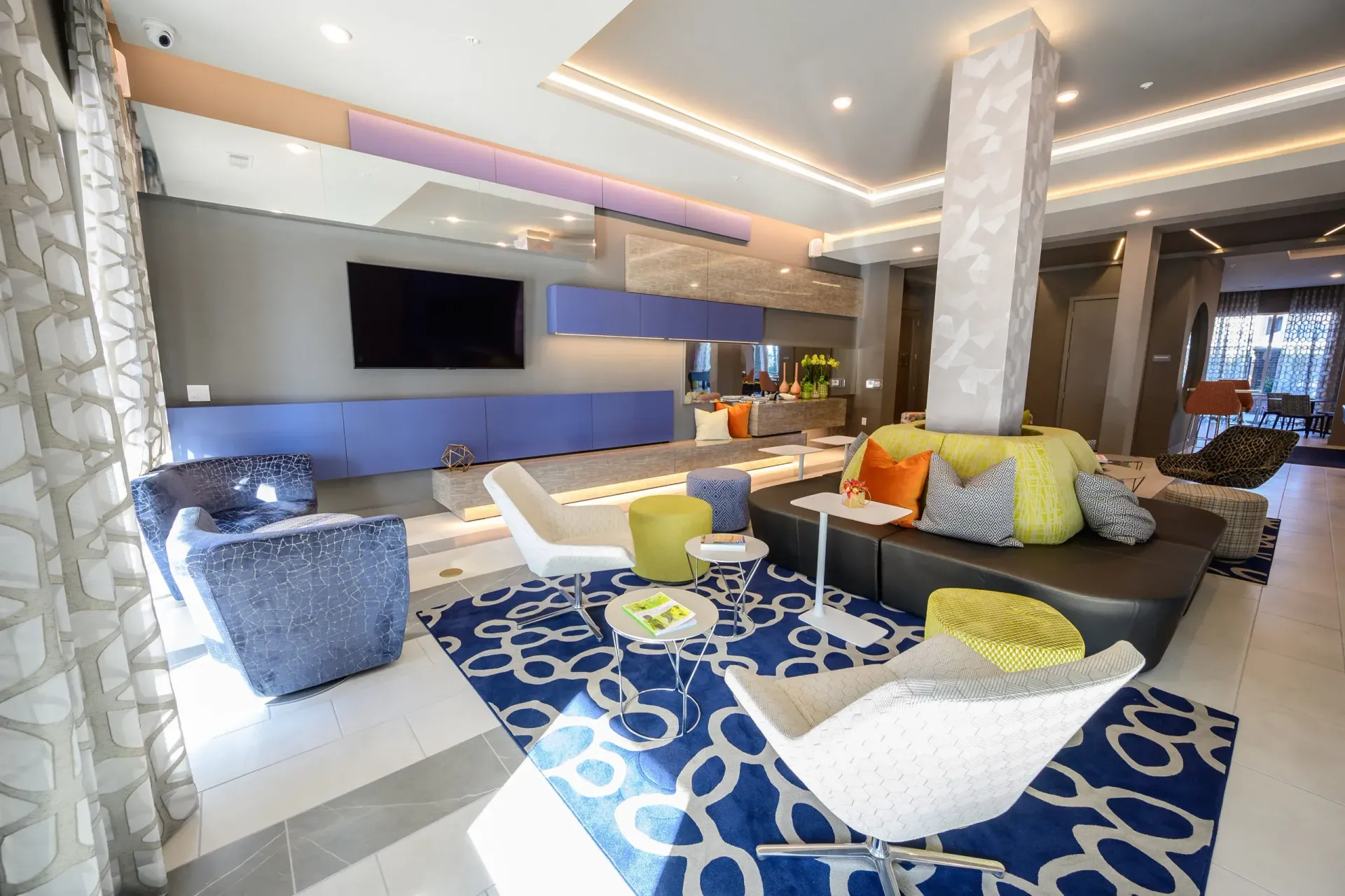 Lounge at Harmony Luxury Apartments in Rowlett, TX.