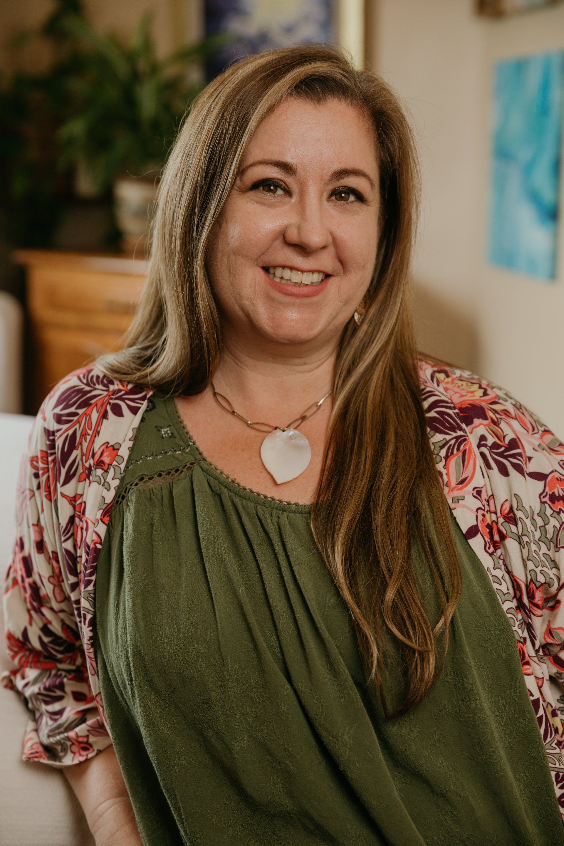 Hypnosis Healing & Massage Clinic: Kim Balesteri Massage Therapist Headshot