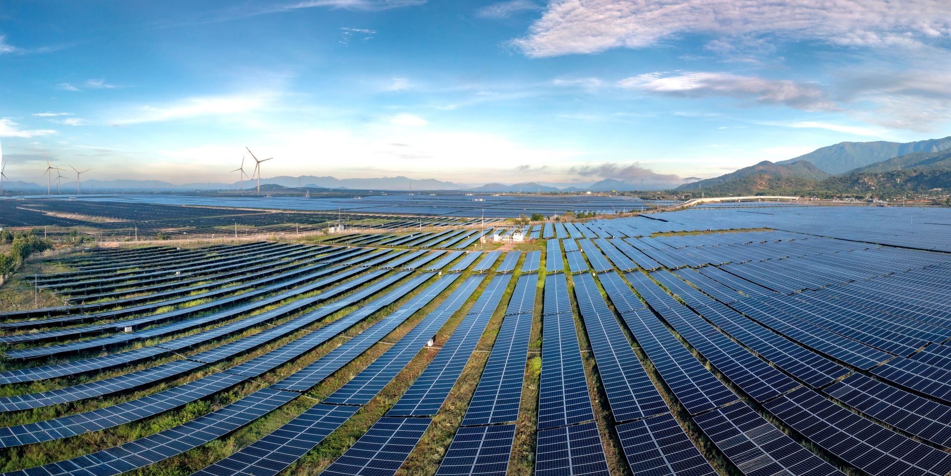 Commercial Solar Landscape Systems