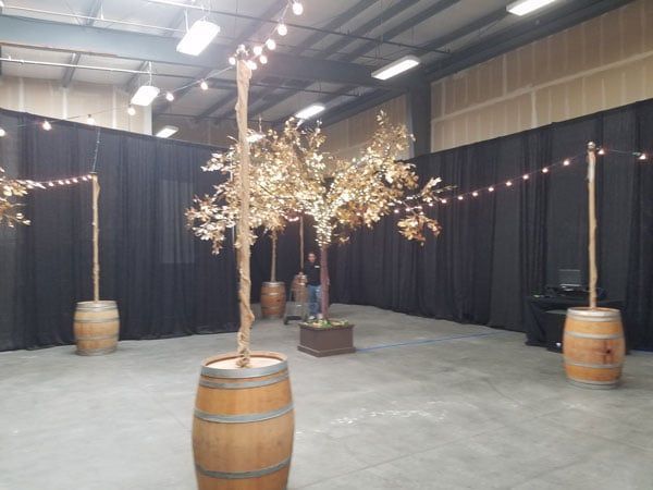 oak with wooden lights