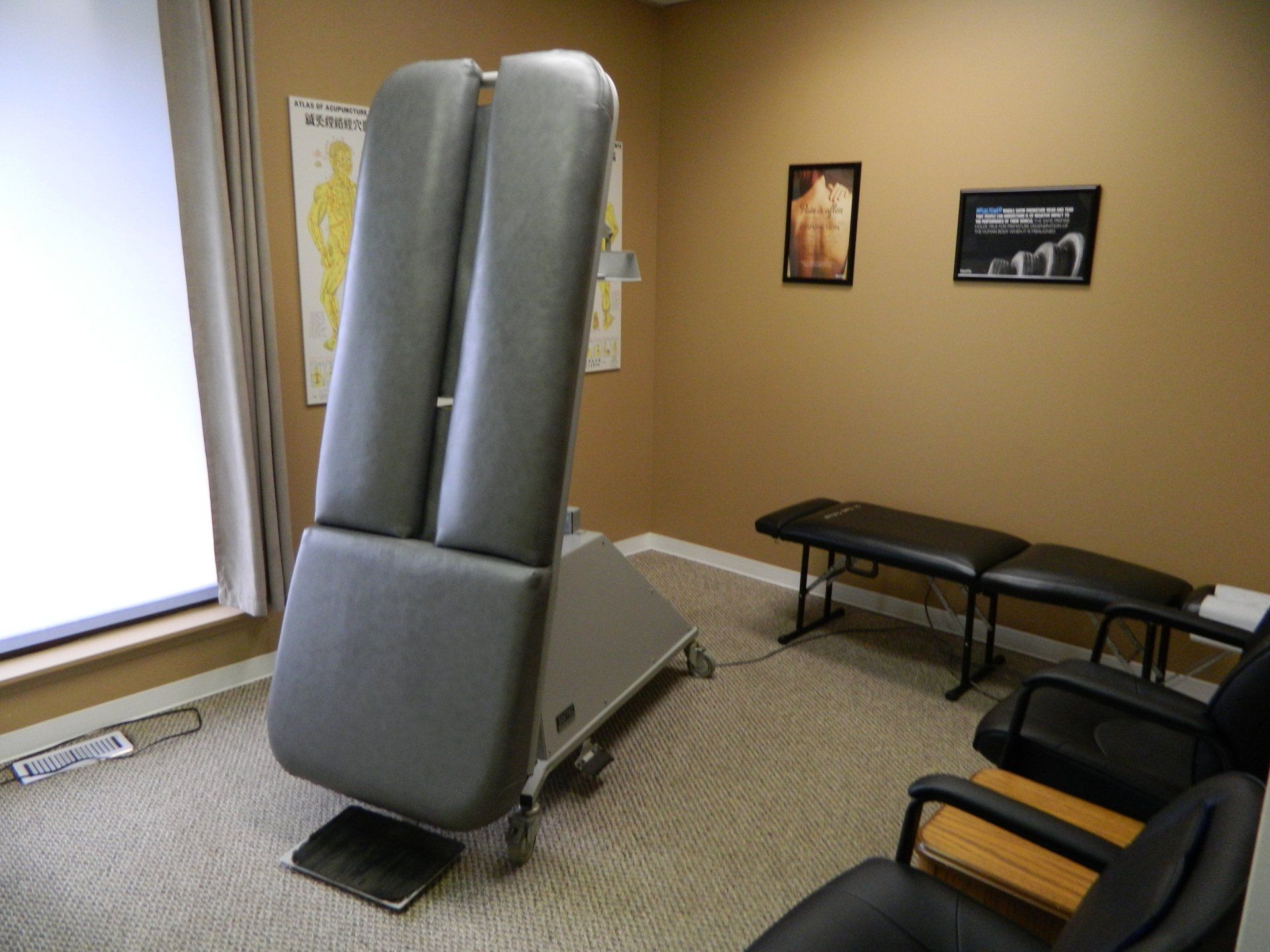 Core Chiropractic Center patient room