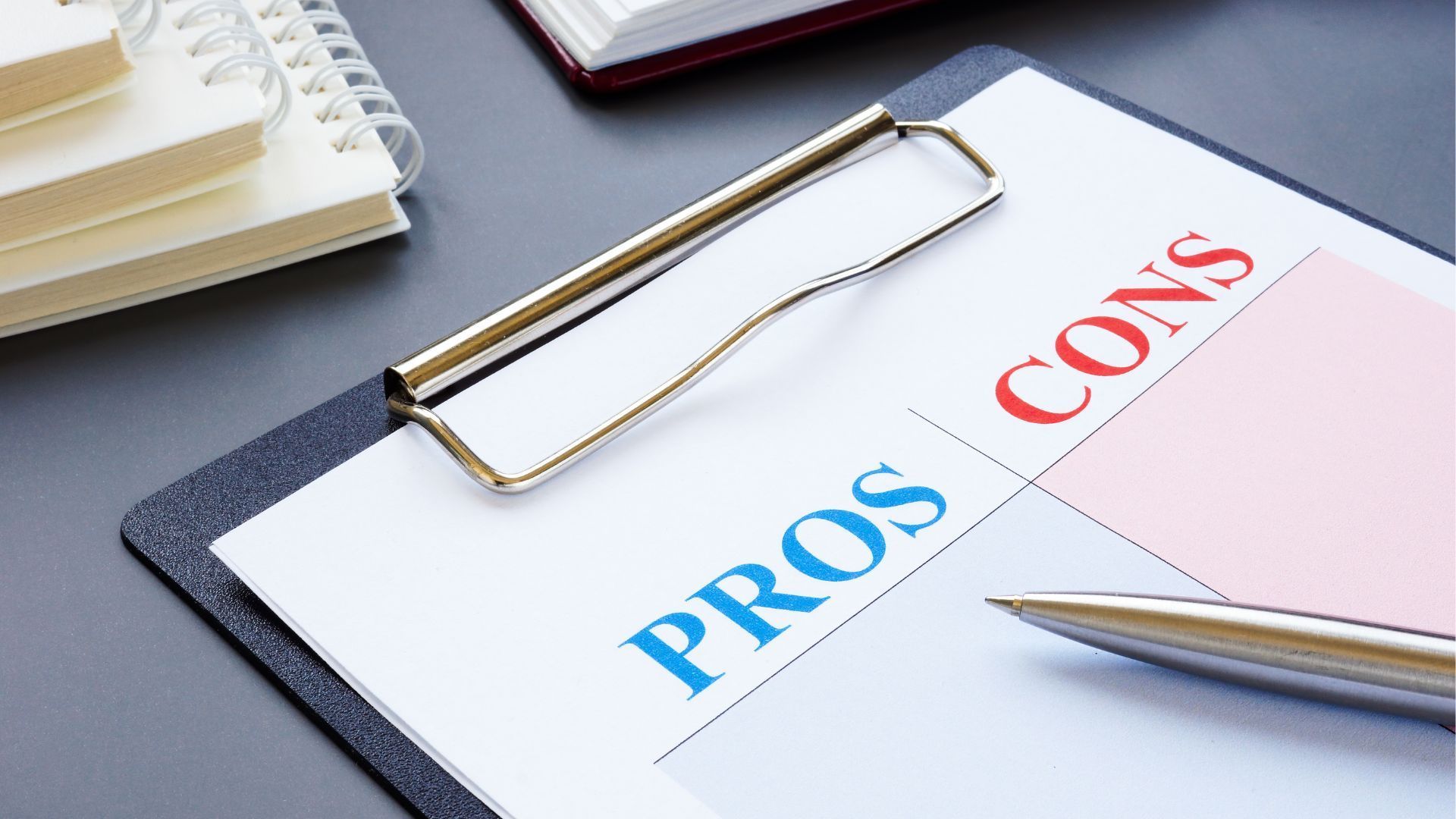 Pros and cons list of using an umbrella company in the UK