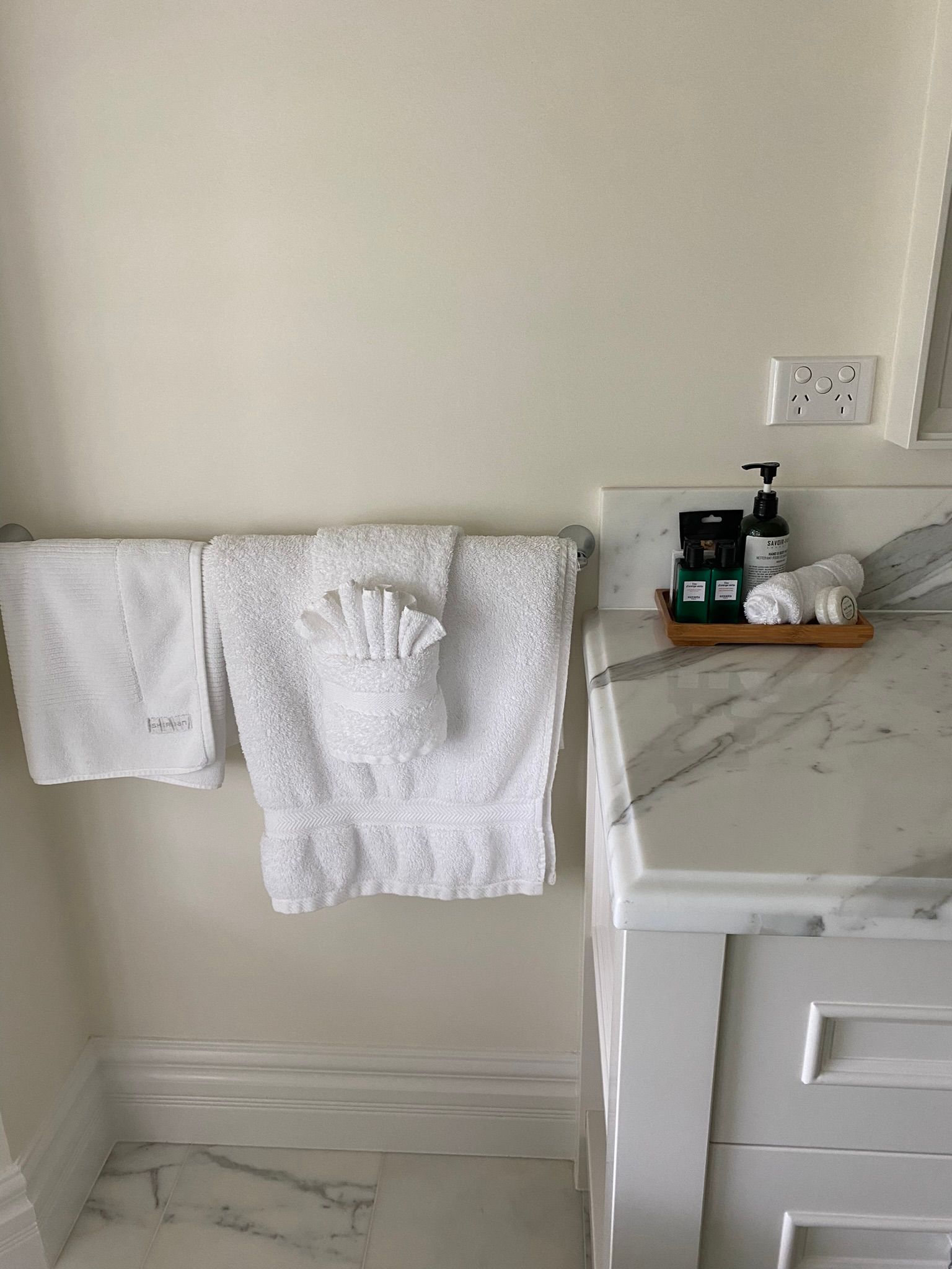 new clean bathroom - Professional Cleaners In The Residential Kitchen - Cleaning Services in Darling Downs, QLD