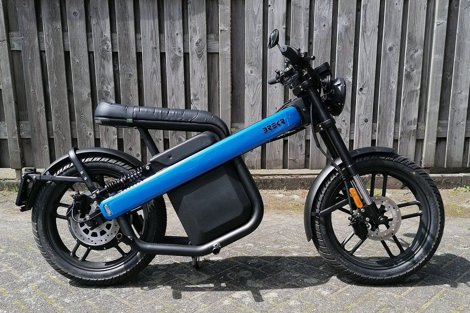 Model B  - BREKR - Electric Motorbikes