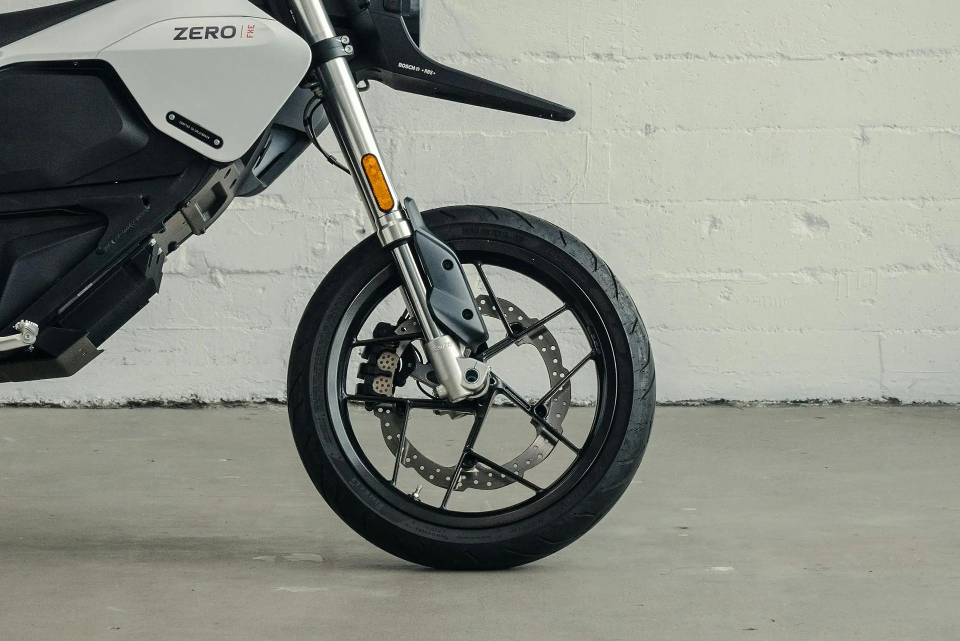 Zero Motorcycles - Zero FXE 2025