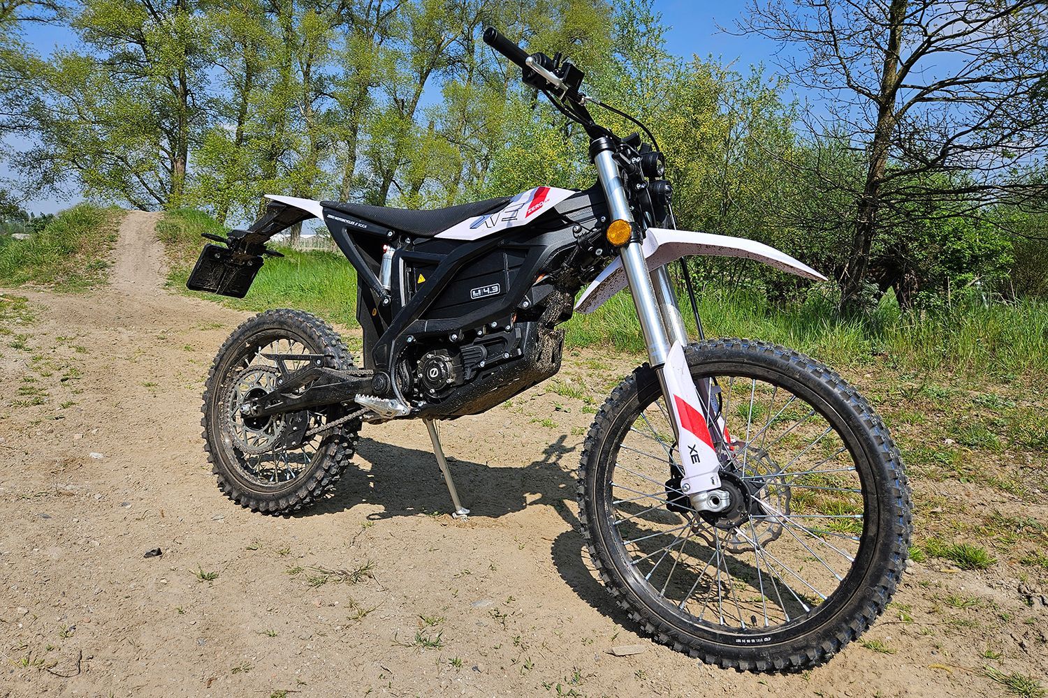 Zero Motorcycles XE