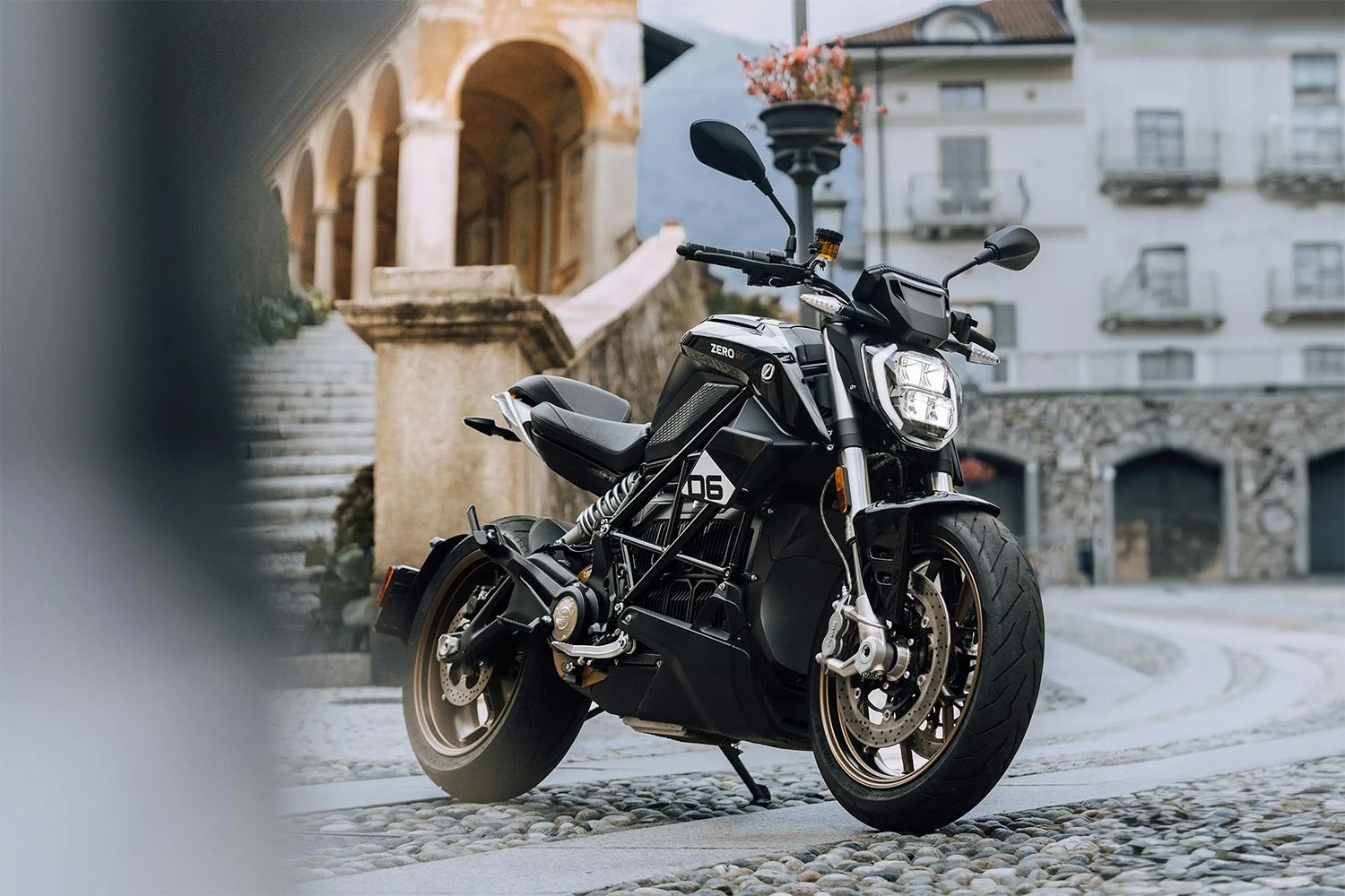 Zero Motorcycles - Zero SR/F 2026