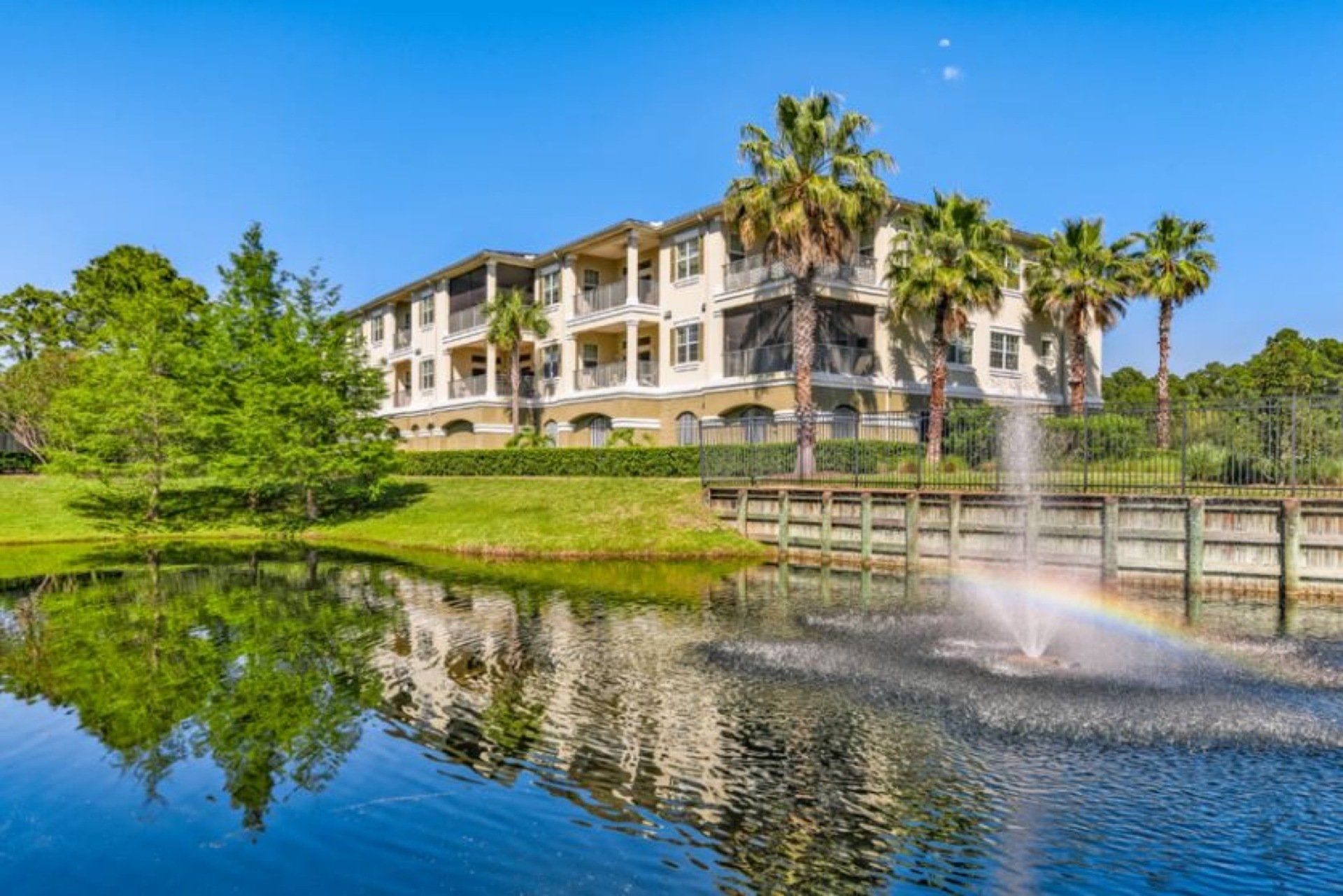 Apartment & Community Photos DLP Portofino inSaint Augustine, Florida