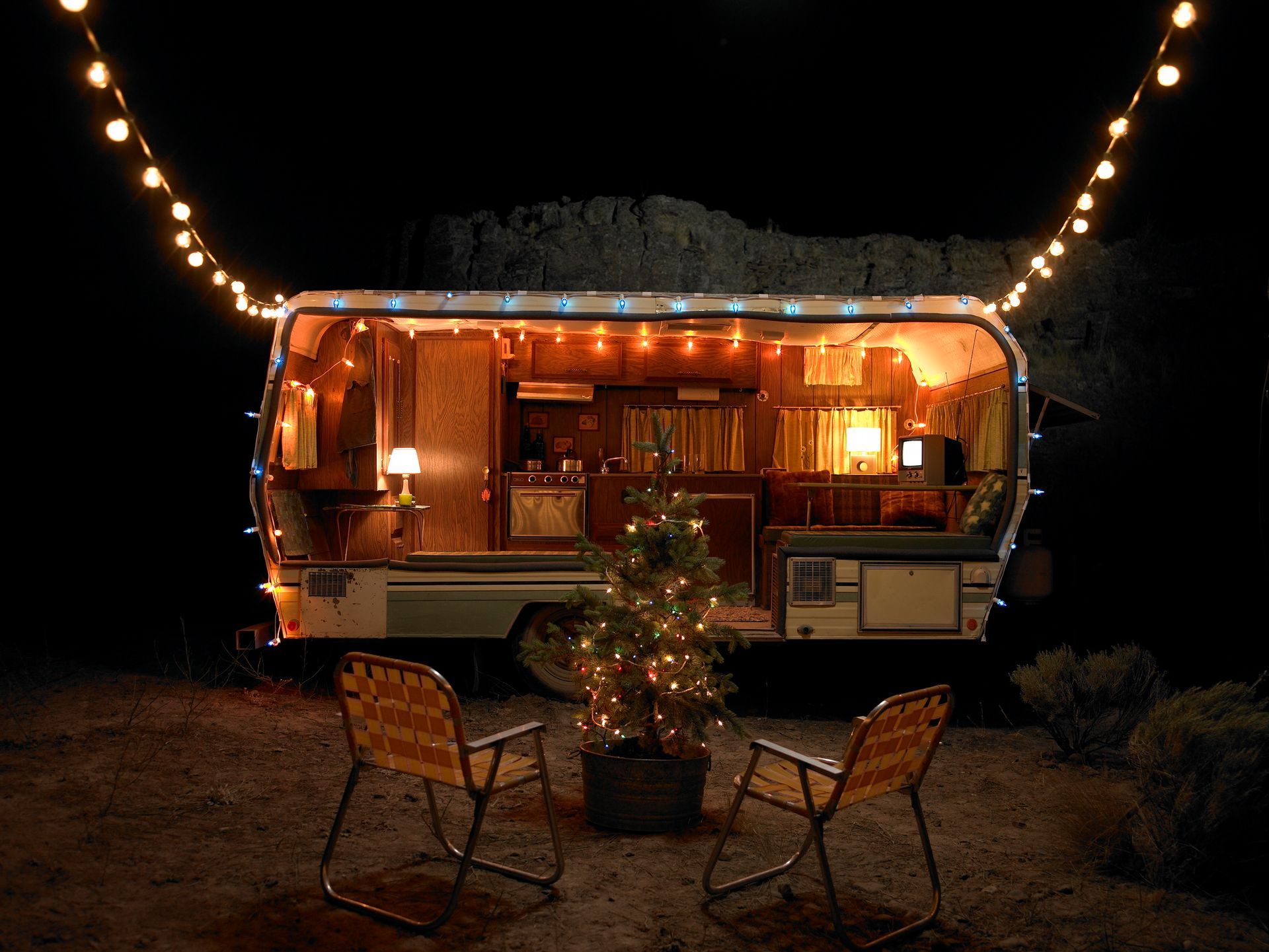 Natale in Camper: La Magia delle Feste On the Road