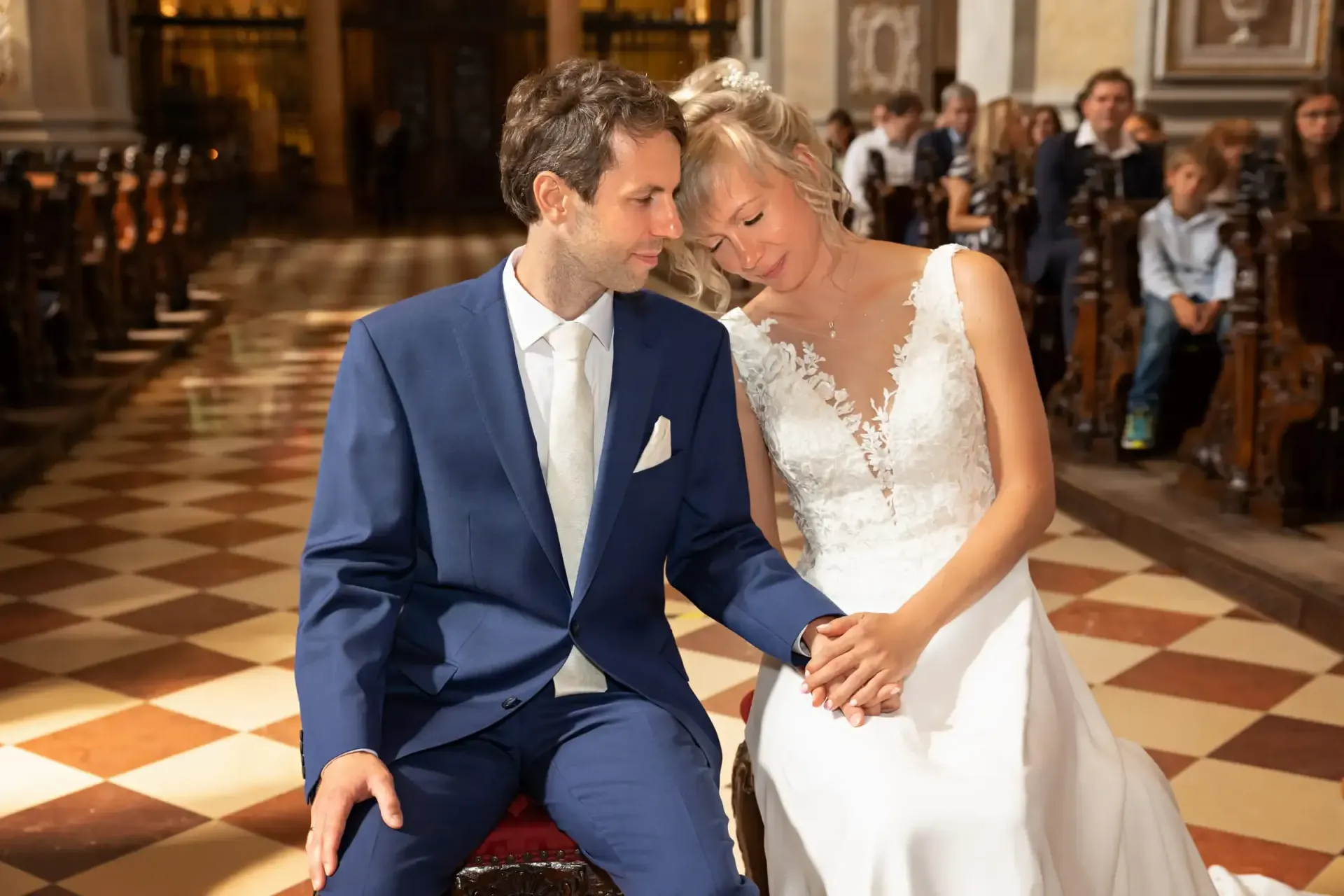 Kirchliche Hochzeit Foto waehrend der Trauung