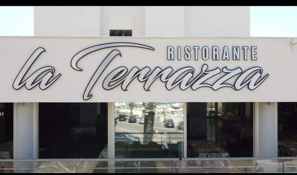 Insegna del ristorante