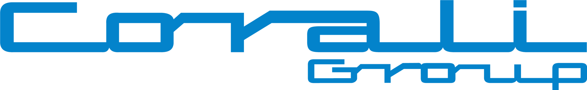 Testo blu "Corali Group" su sfondo bianco.