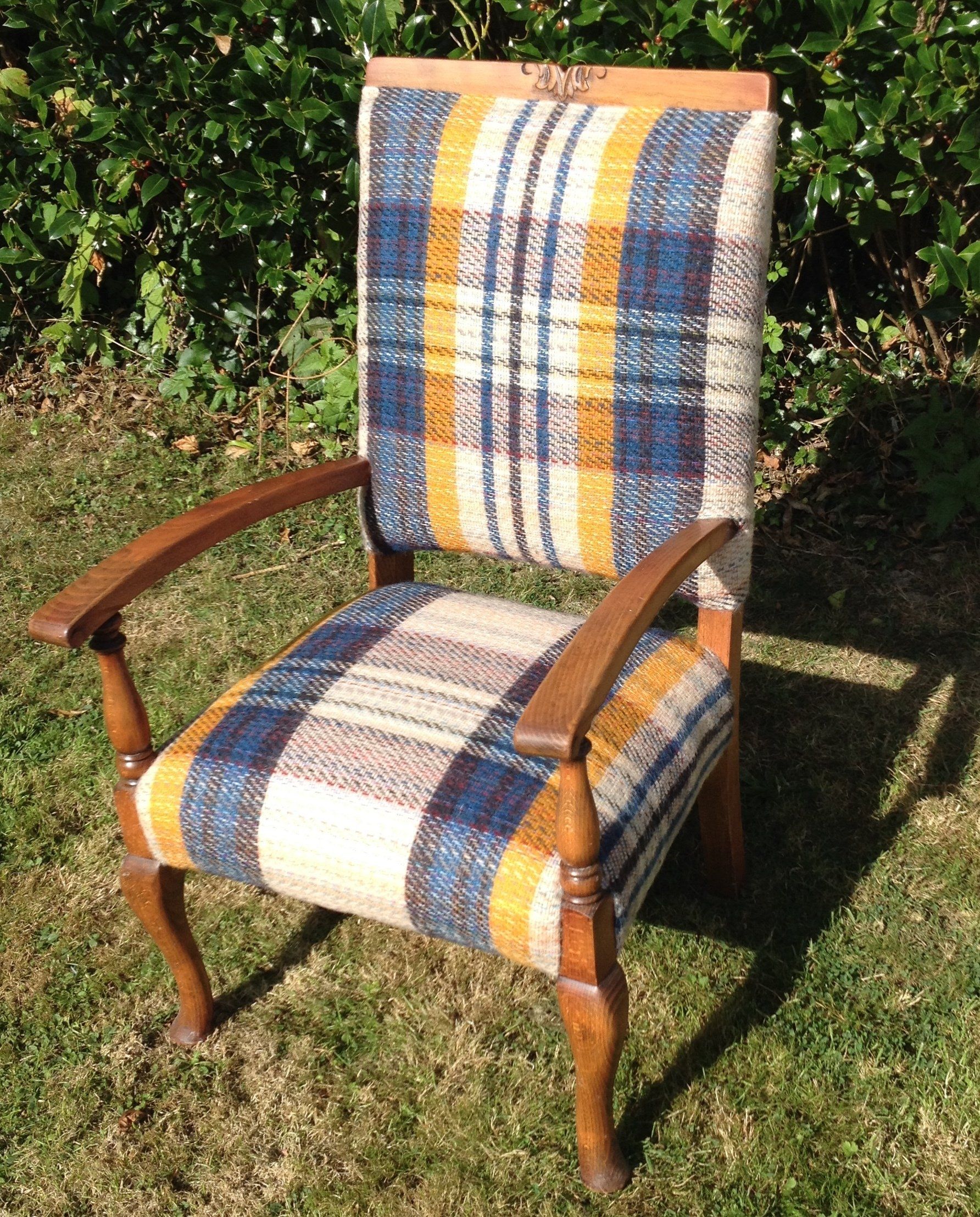 MUSTARD AND BLUE BLANKET CHAIR After