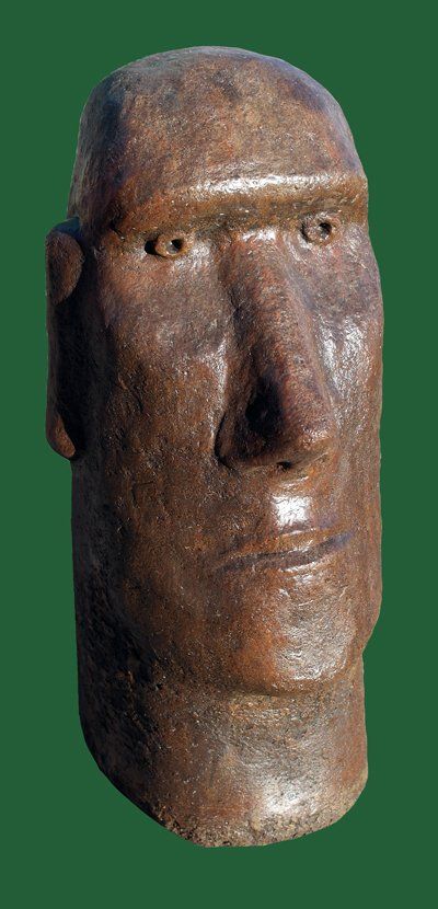 stone garden statue moai head