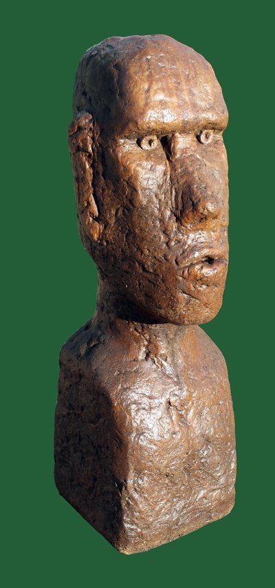 stone garden statue rapa nui head