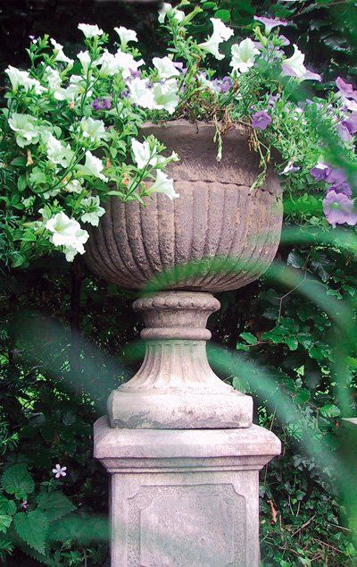 stone garden statue chelsea vase