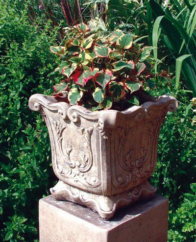 stone garden statue vienna vase 22