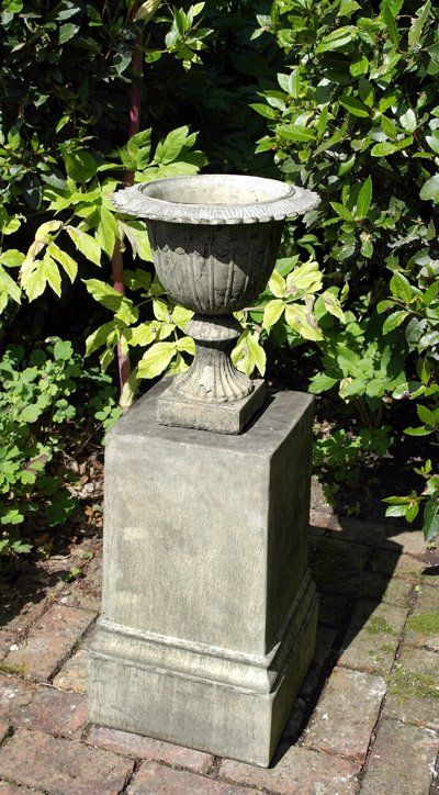 stone garden statue vienna vase 30