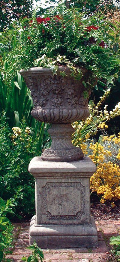 stone garden statue roman plinth