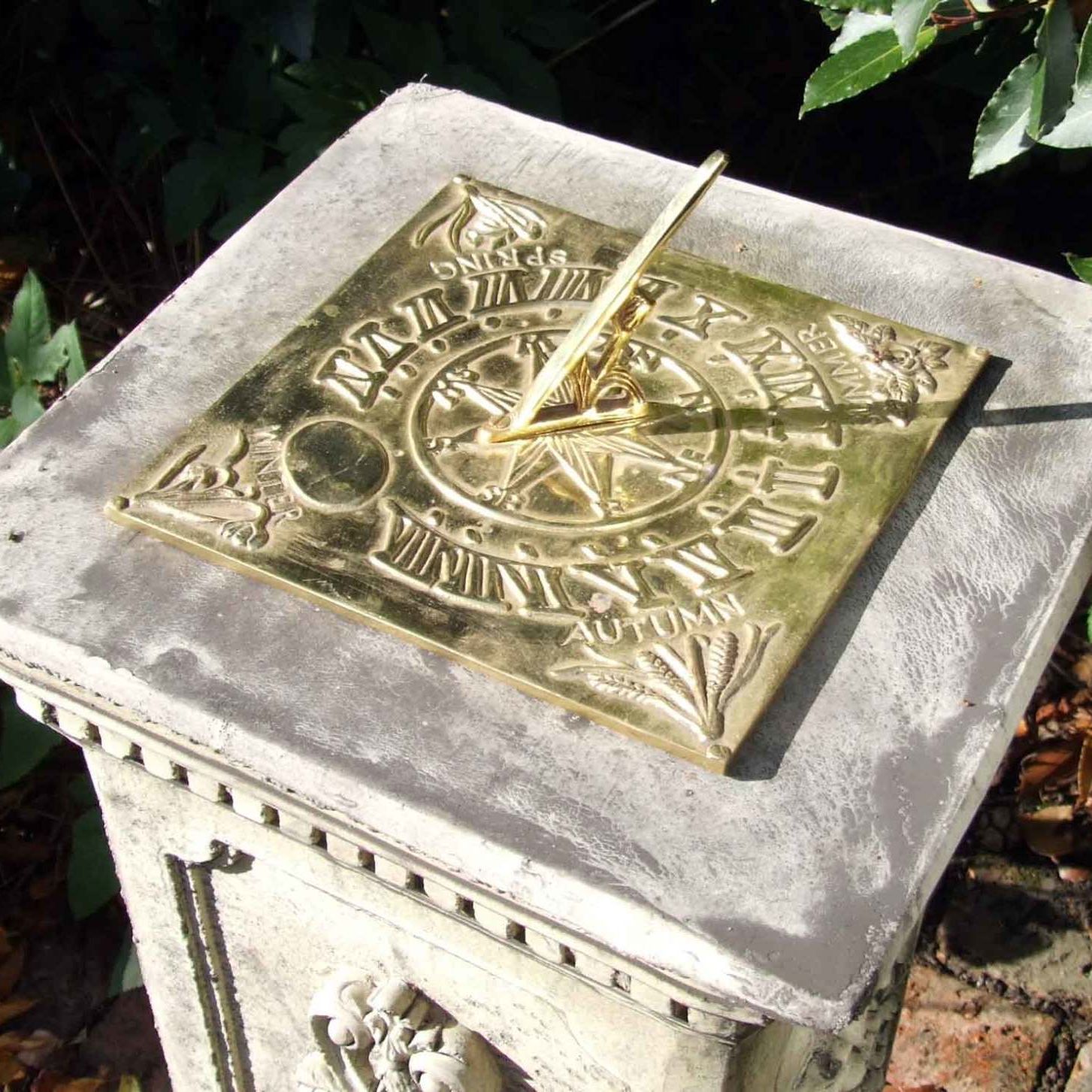 stone garden statue square brass dial