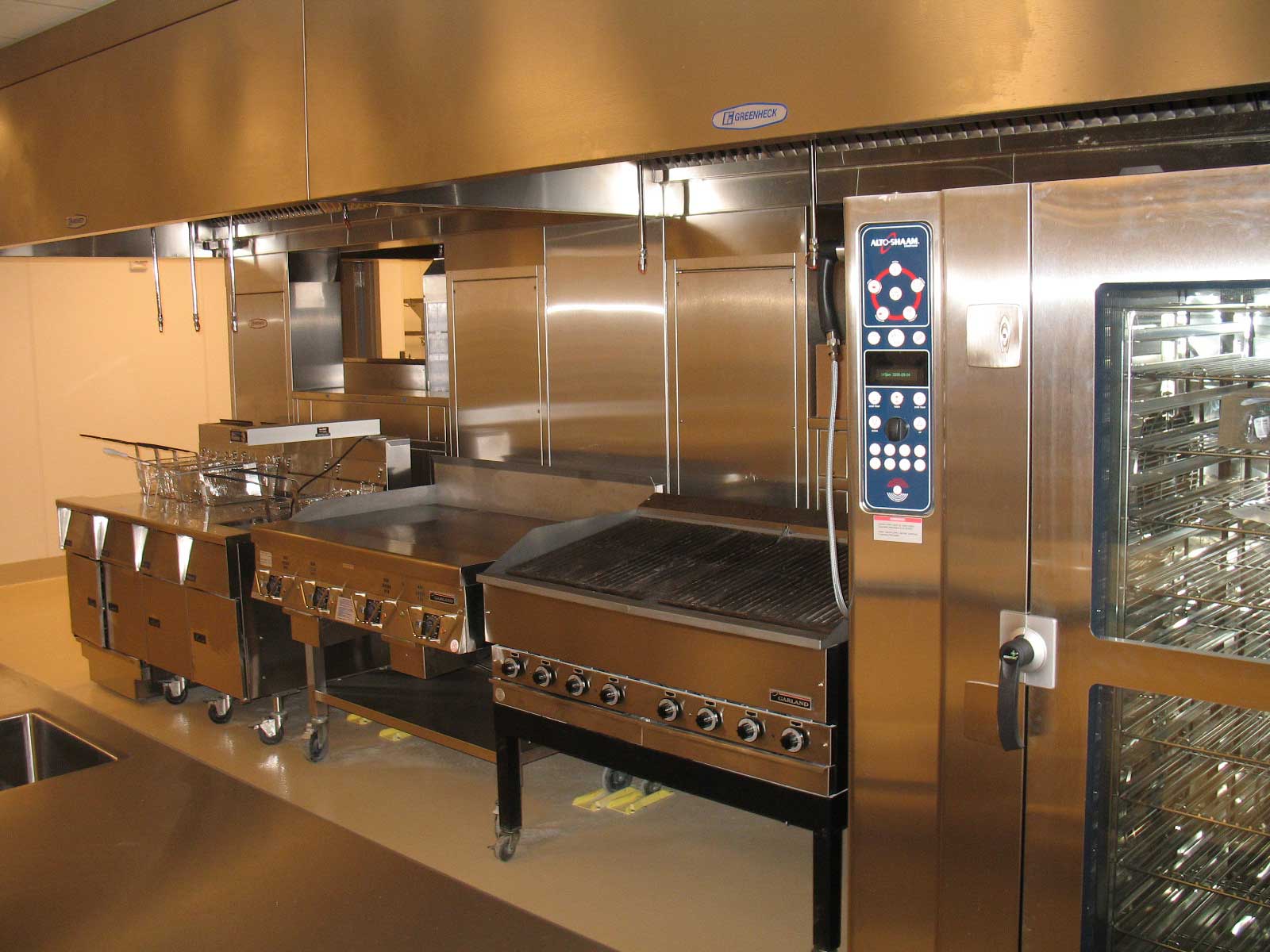 Commercial Deep Fryers and Grill — Anchorage, AK — Refrigeration & Food Equipment Inc