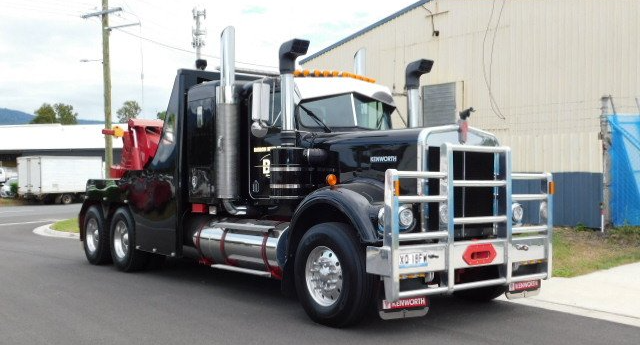 Ford F350 Underlift — Areoglen, QLD — Barron River Towing