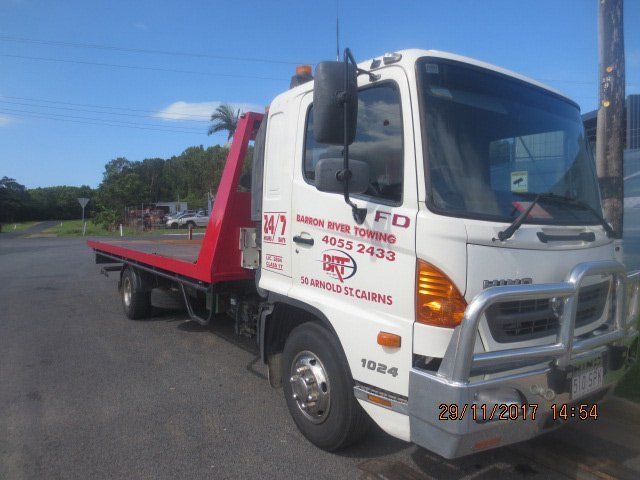 Hino Tilt Tray — Areoglen, QLD — Barron River Towing