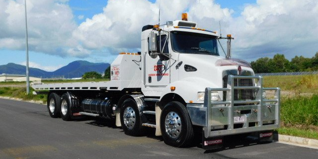 Twin Steer Tilt Tray — Areoglen, QLD — Barron River Towing