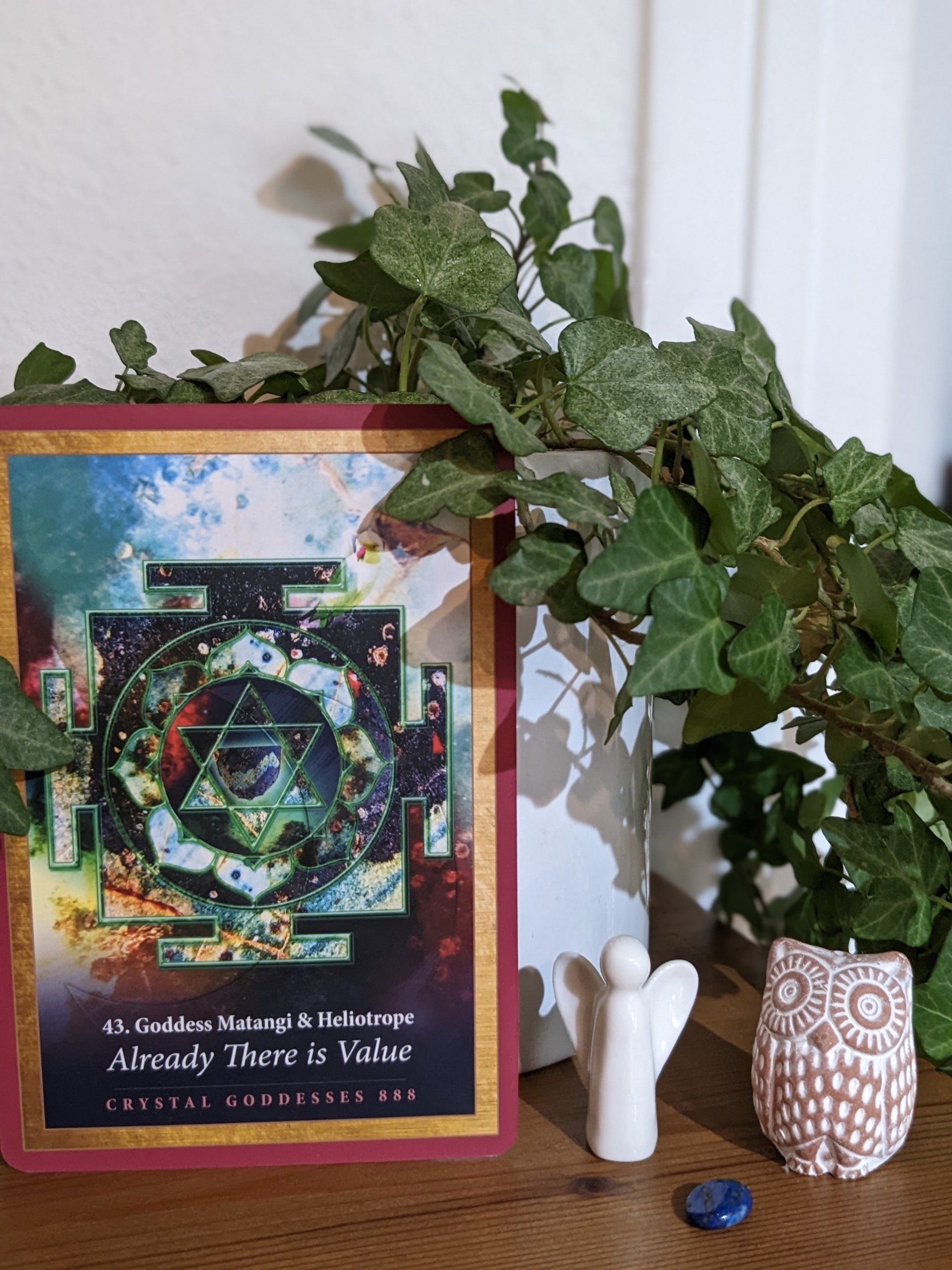 Crystal Mandala Oracle Reading (2022) by Sue Cartwright, Spiral Leaf