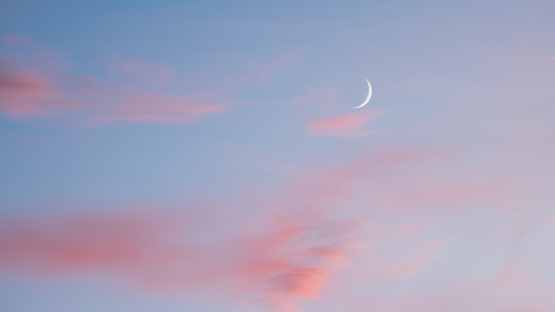 A poem about the energy of the New Strawberry Moon in Taurus