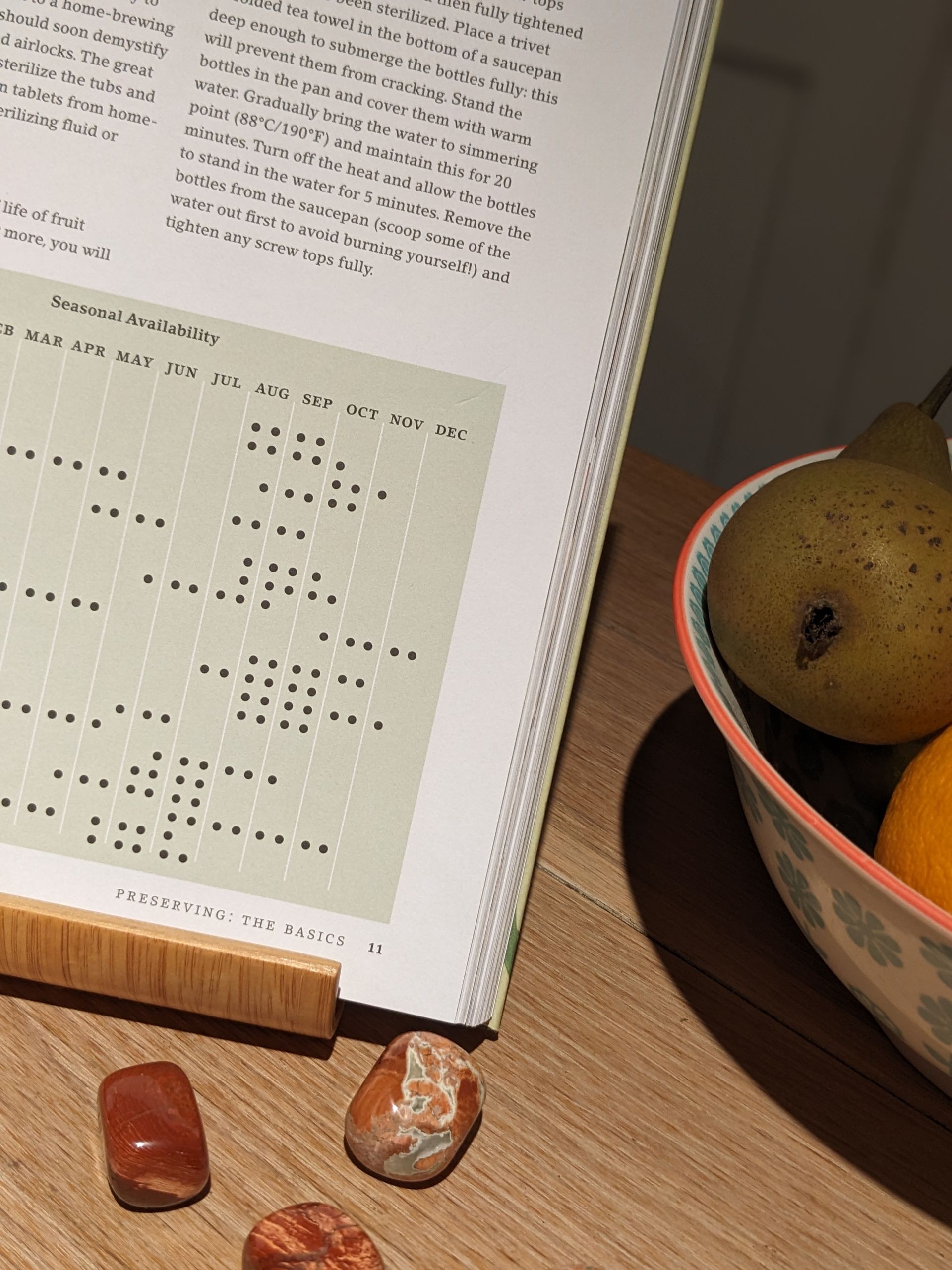 The Hedgerow Cookbook by Caro Willson and Ginny Knox - Book Review by Sue Cartwright