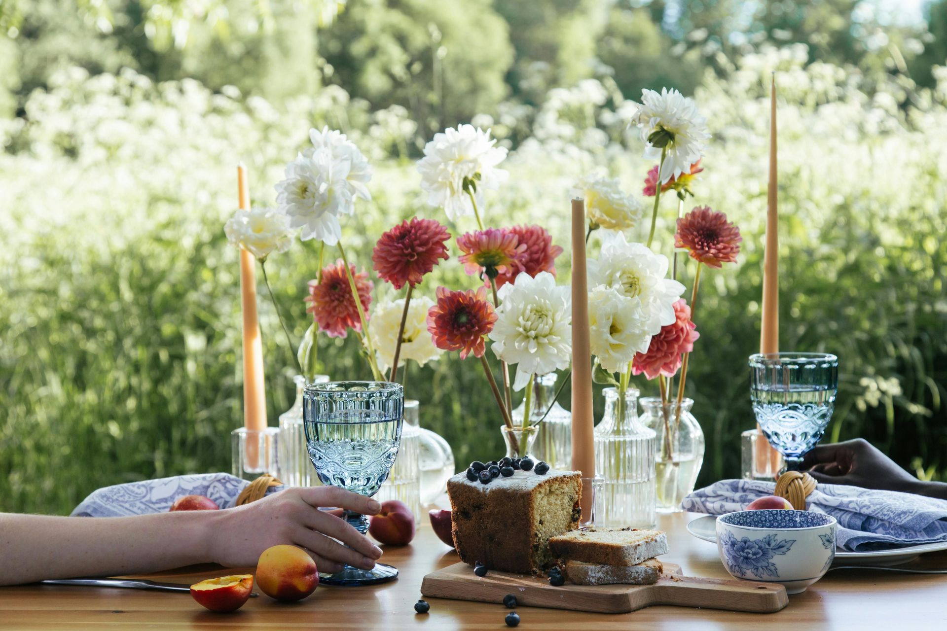 Welcome June (Almanac 2025) by Sue Cartwright, Spiral Leaf Welcome June (Almanac 2025) by Sue Cartwright, Spiral Leaf