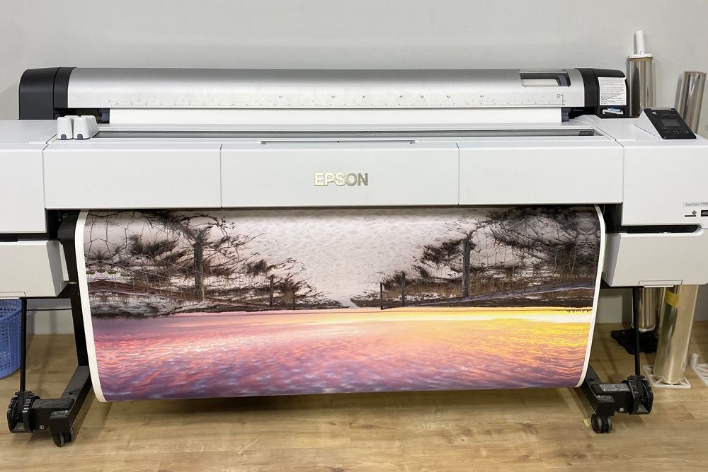 Digital Printing of A Poster Using Large Printer