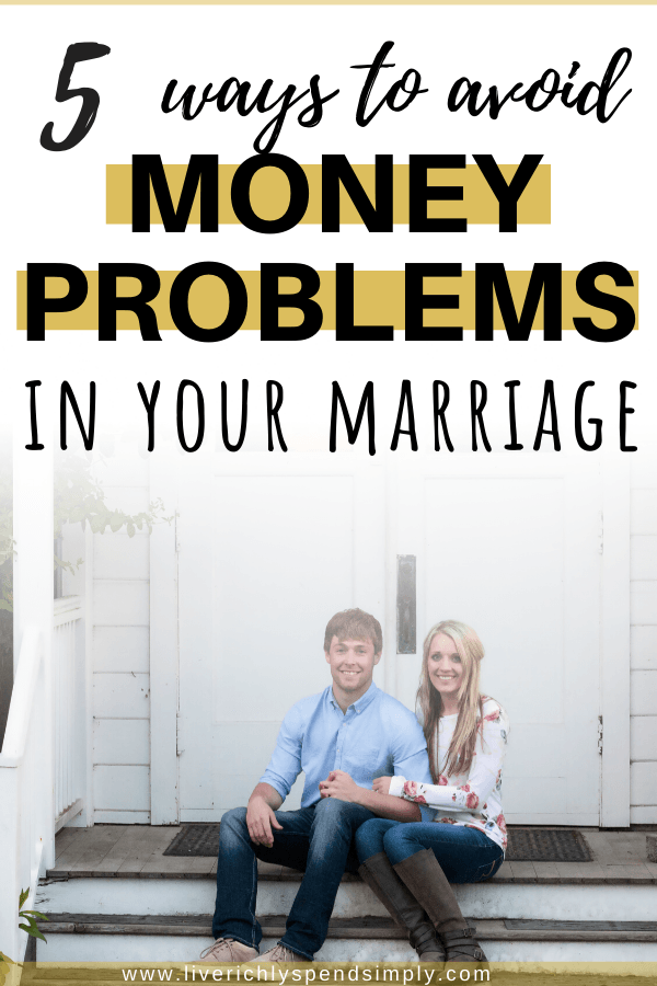 Reflecting on our anniversary, here are 5 ways to avoid money problems in your marriage! Stop fighting about money with your spouse and start working together as a team! #combiningfinancesmarriage #marriagemoneyproblems #moneyandmarriage