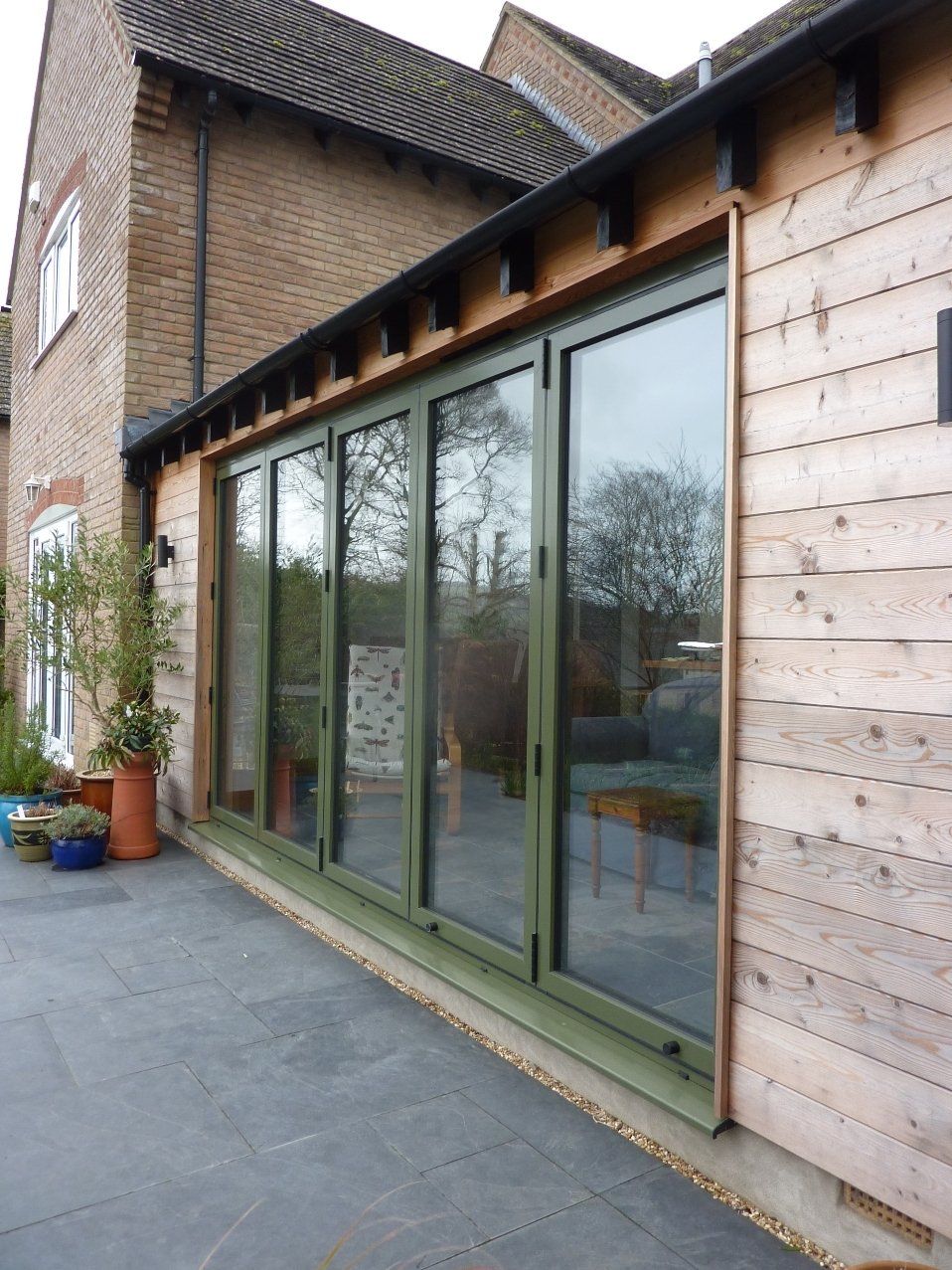 Green bifolds Axmouth