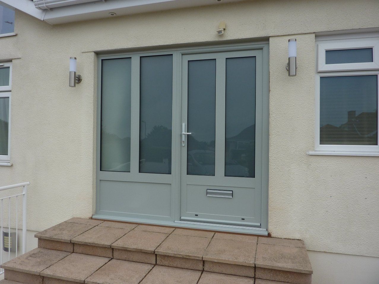 Secure Aluminium front doors Newton Abbot