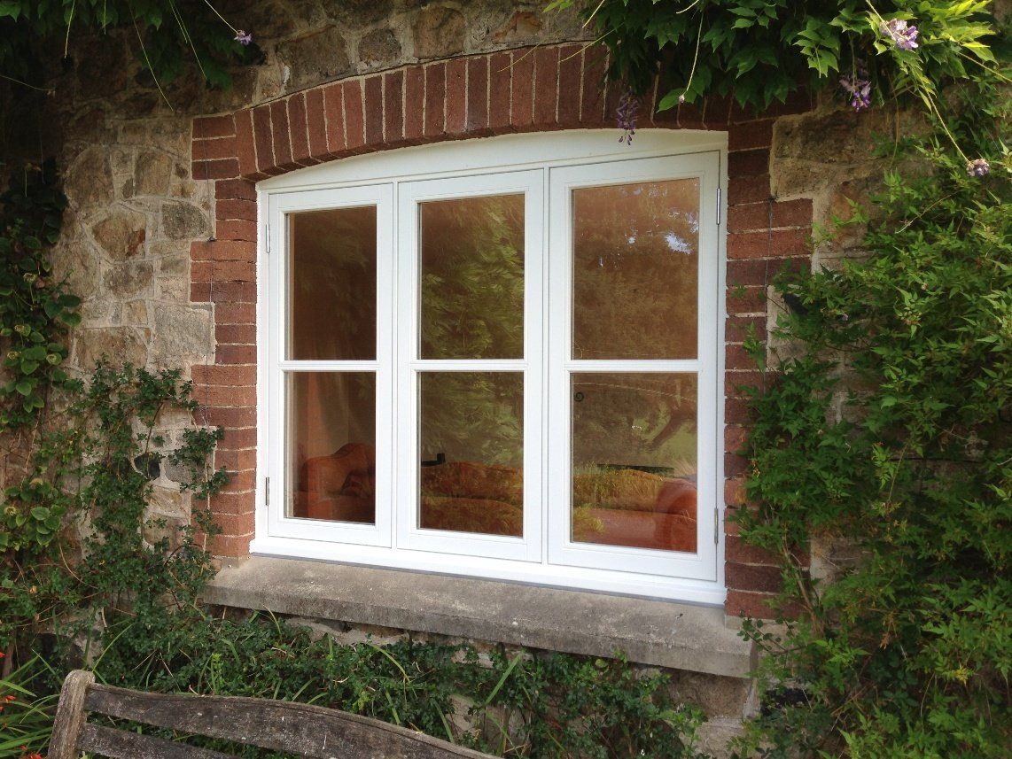 Flush wooden windows Lustleigh
