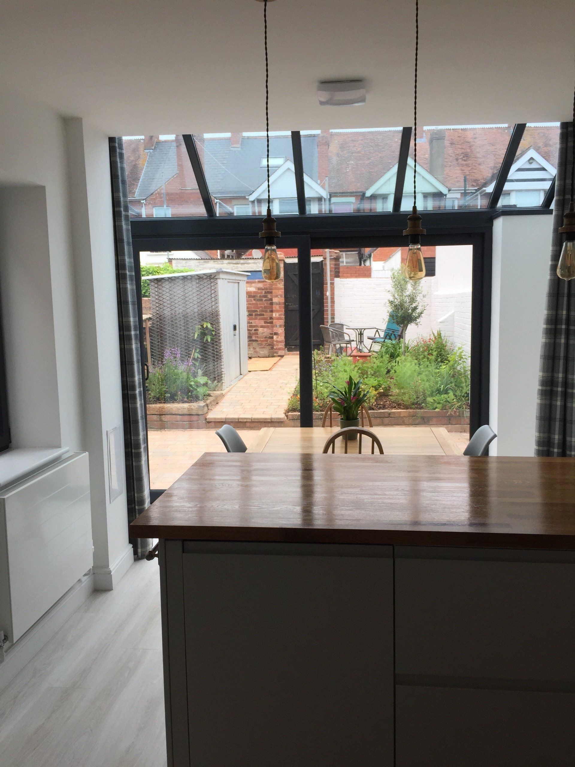 Contemporary lean to Exmouth