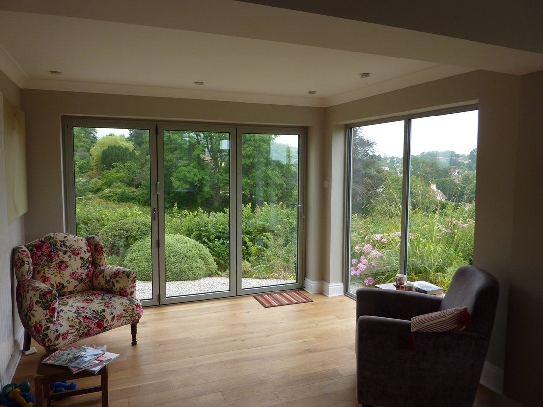 Aluminium bifold manufacturers Honiton