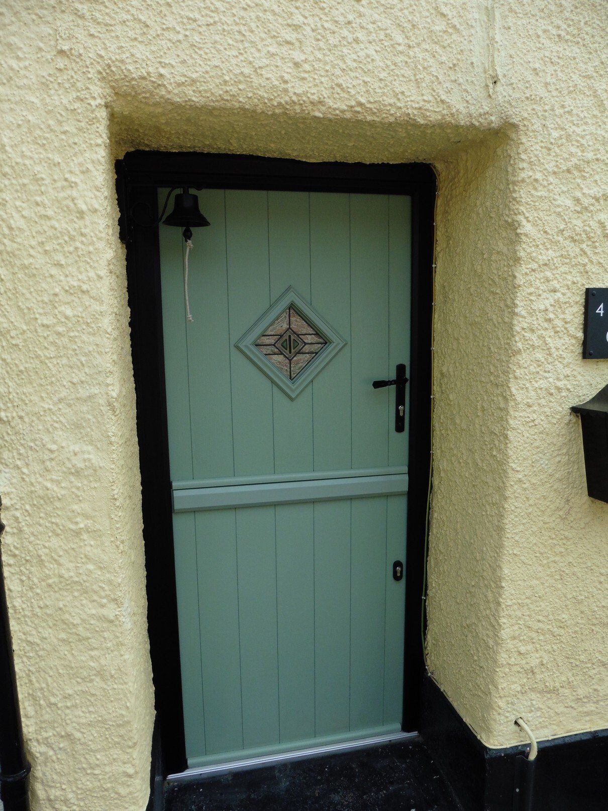 Flint Stable Solidors Devon