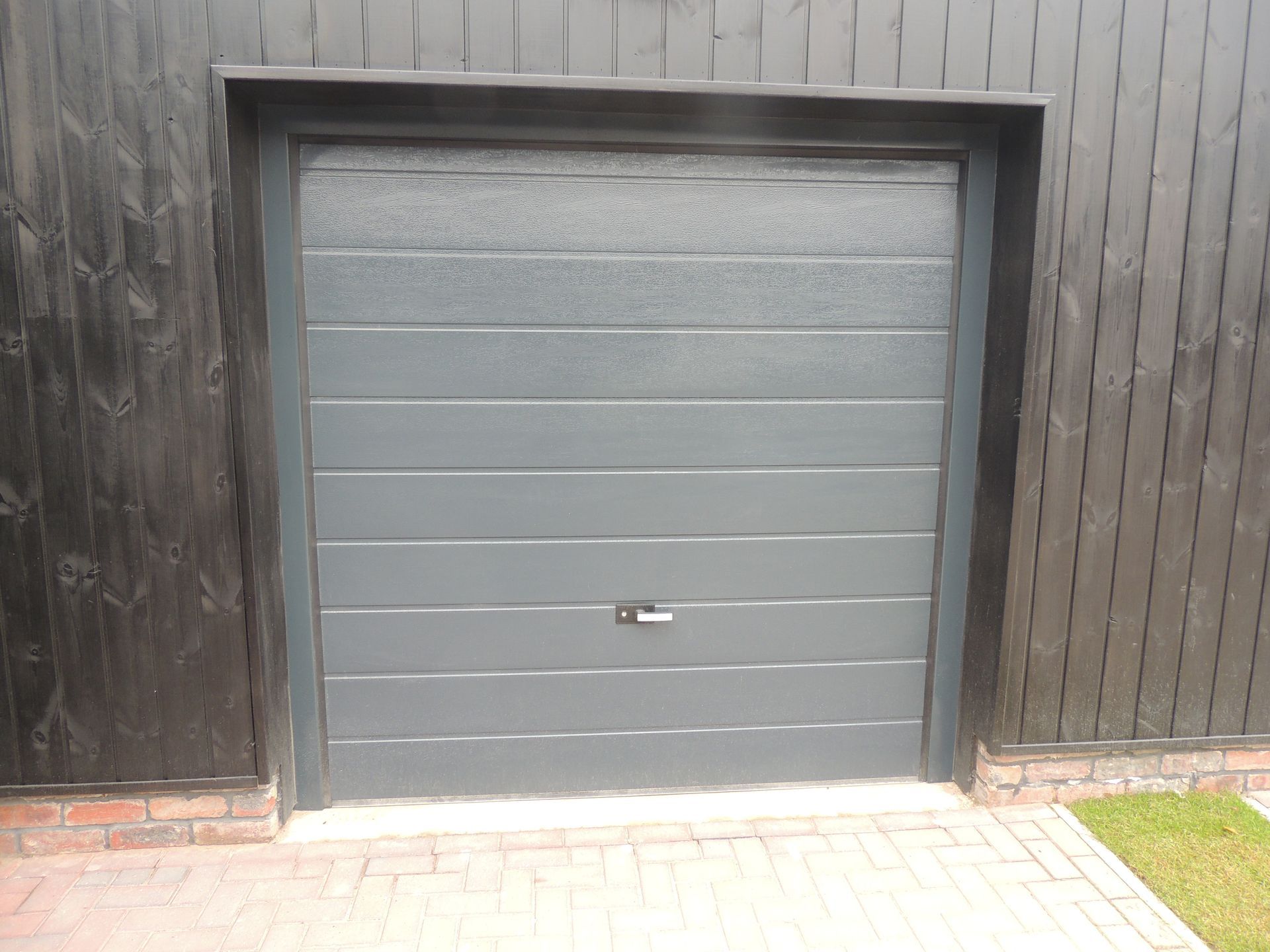 Aluminium front doors Exmouth