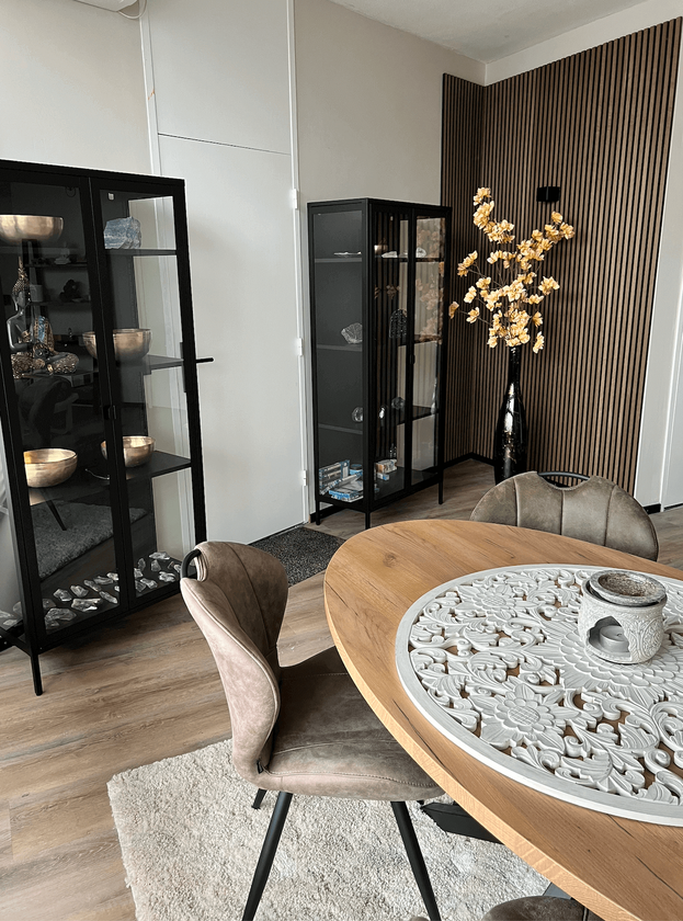 Sfeerimpressie van de spreekkamer van Authentiek Energetisch Centrum B.V. te Maastricht.