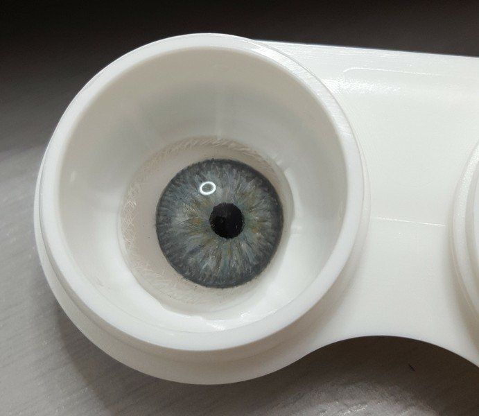 lente a contatto estetica funzionale